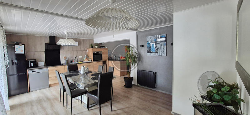 Appartement - 75 m² - 4 pièces