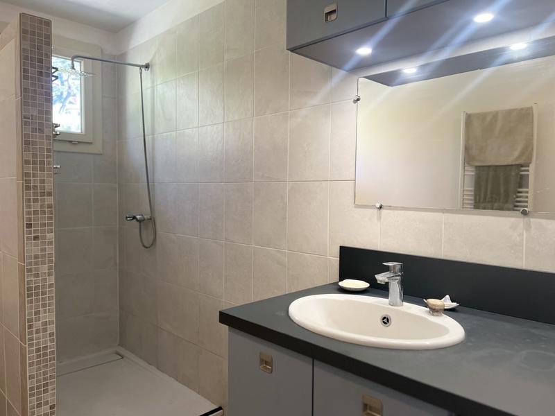 Maison traditionnelle - 110 m² - 3 pièces