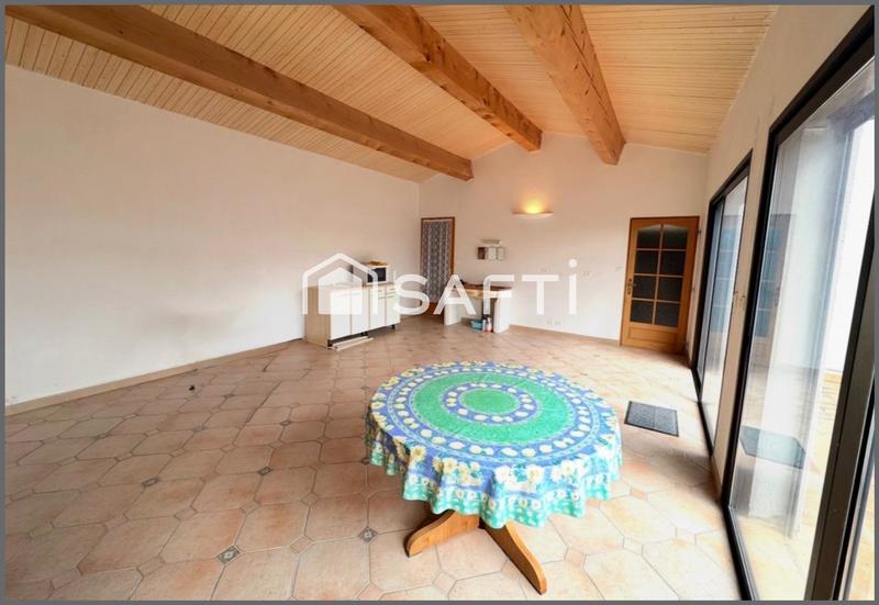 Maison - 184 m² - 7 pièces