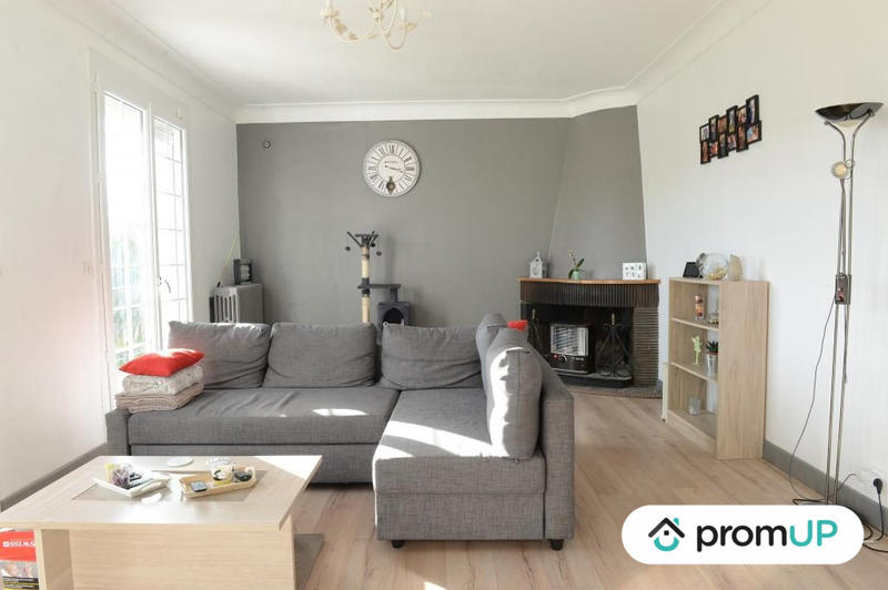 Maison - 180 m² - 8 pièces