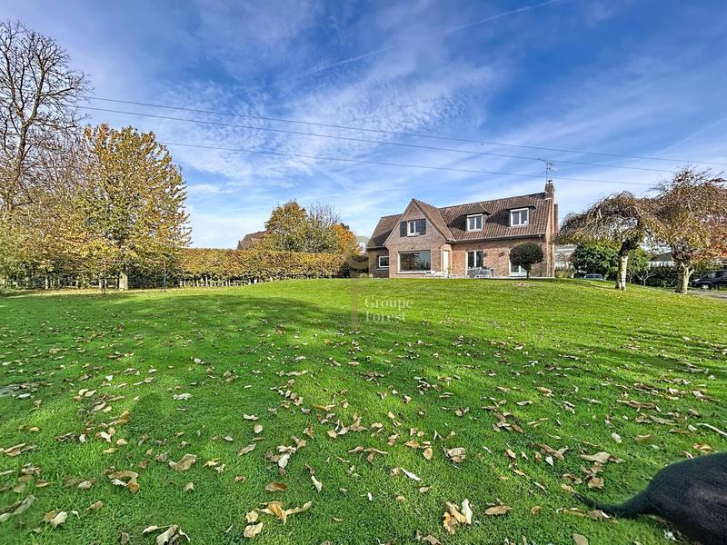 Maison - 163 m² - 6 pièces