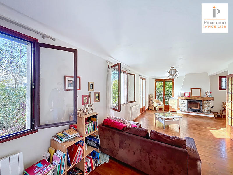 Maison - 112 m² - 6 pièces