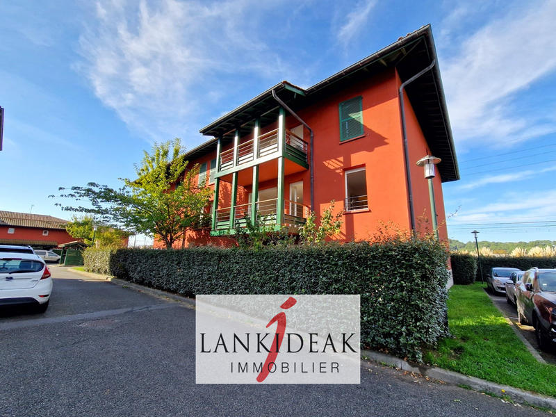 Appartement - 49 m² - 2 pièces