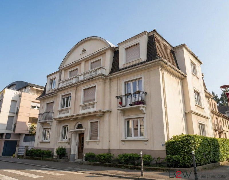 Appartement - 80 m² - 4 pièces