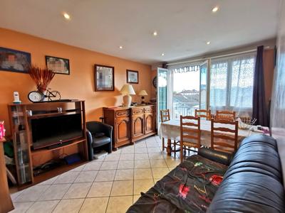 Appartement - 50 m² - 3 pièces