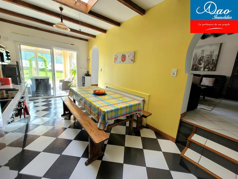 Maison de village - 123 m² - 4 pièces