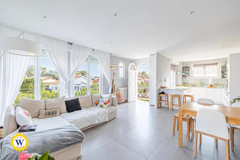 Maison - 146 m² - 6 pièces