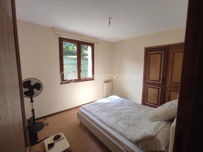 Maison - 94 m² - 5 pièces