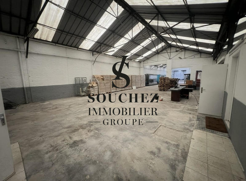 Local d'activités - 1 000 m² - 5 pièces