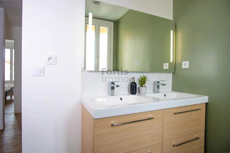 Maison - 134 m² - 8 pièces