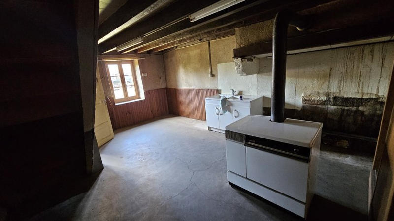 Maison - 85 m² - 5 pièces
