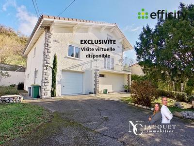 Maison - 148 m² - 5 pièces