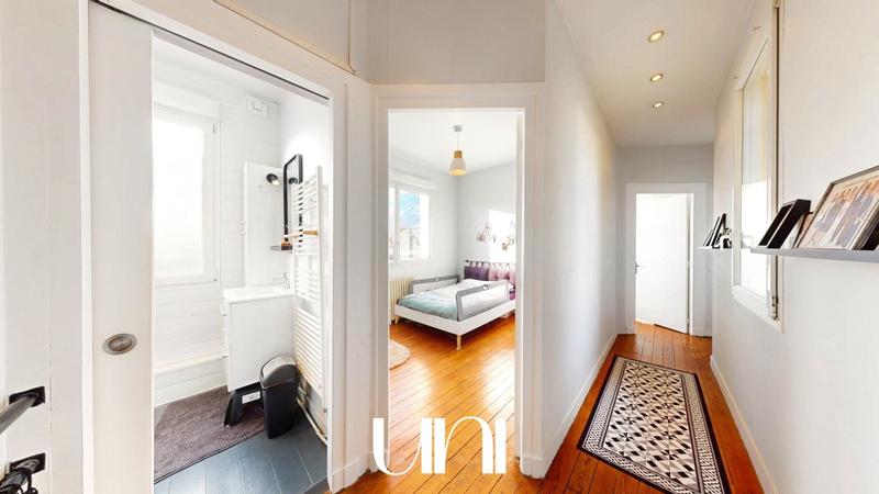 Appartement - 89 m² - 4 pièces