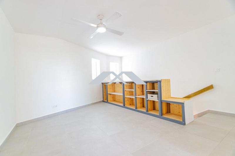 Maison jumelée - 86 m² - 4 pièces