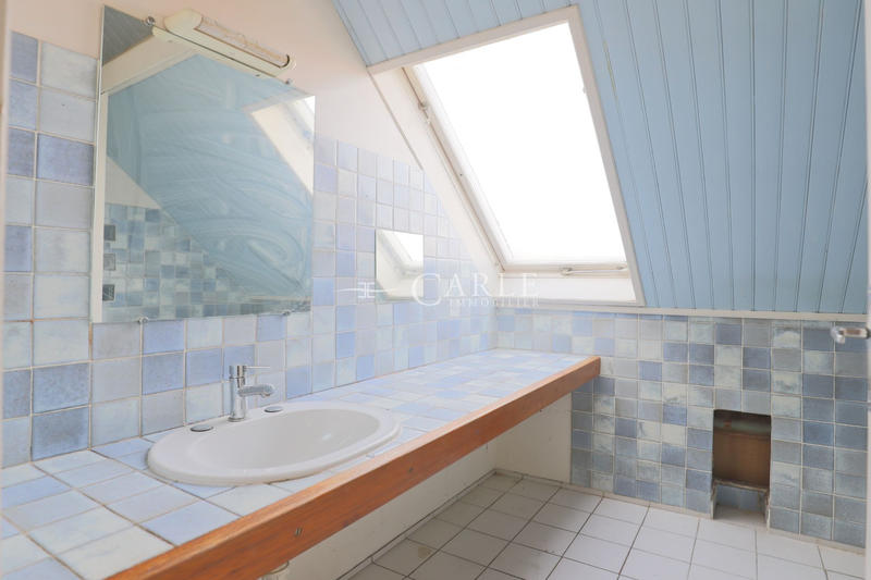 Maison - 292 m² - 7 pièces