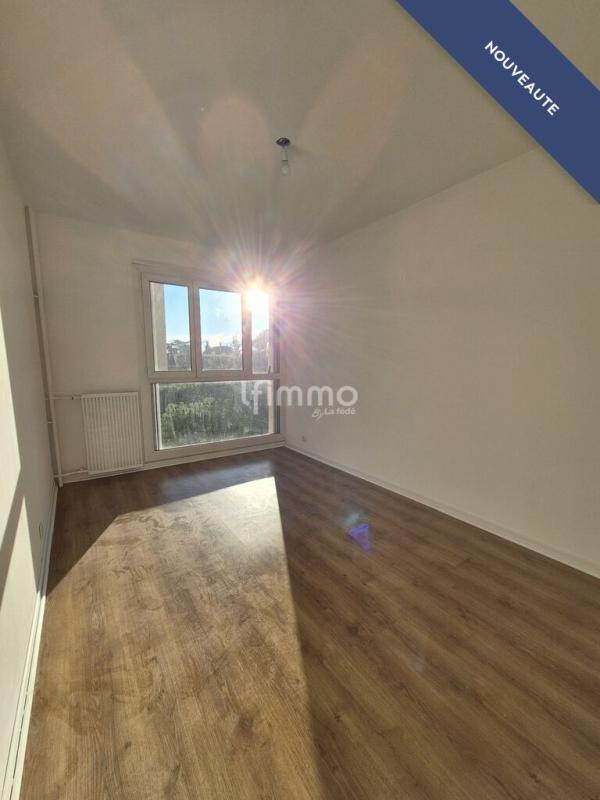 Appartement - 80 m² - 4 pièces