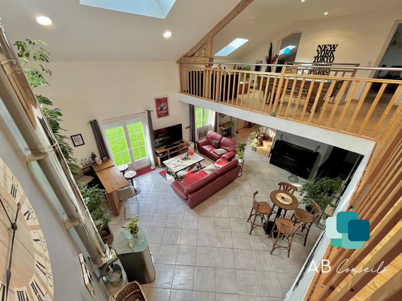 Maison - 175 m² - 5 pièces