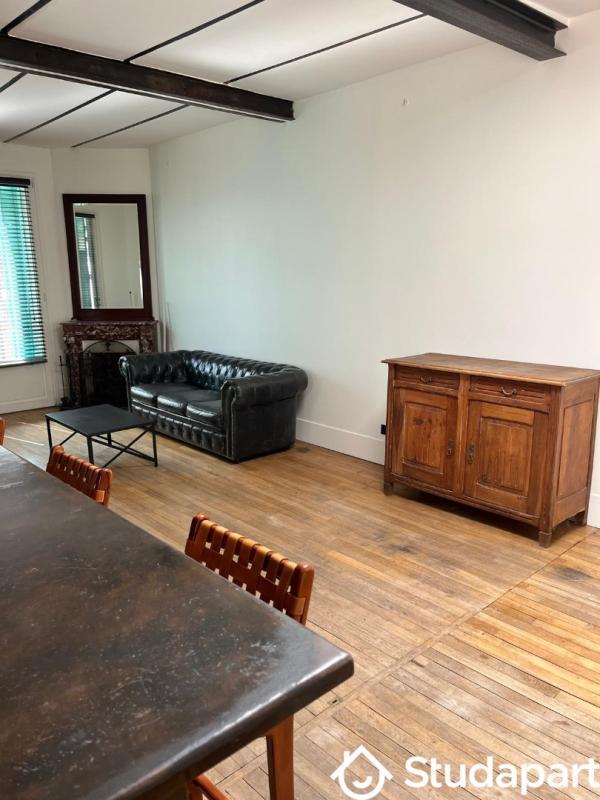 Chambre - 12 m² - 1 pièce