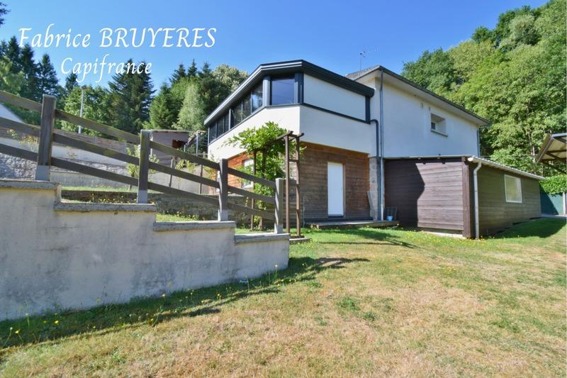 Maison - 170 m² - 9 pièces