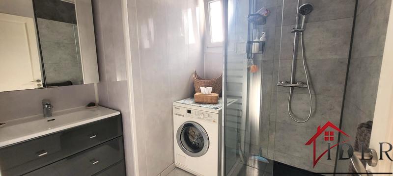 Demeure - 124 m² - 5 pièces