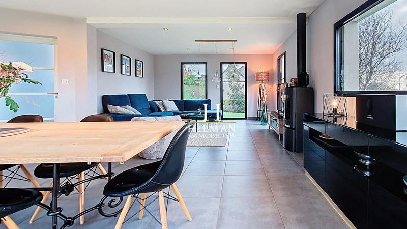 Maison - 167 m² - 6 pièces