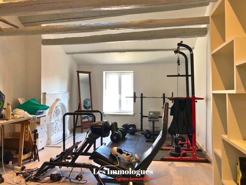 Maison - 103 m² - 5 pièces