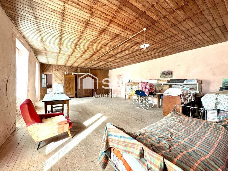 Maison - 112 m² - 8 pièces