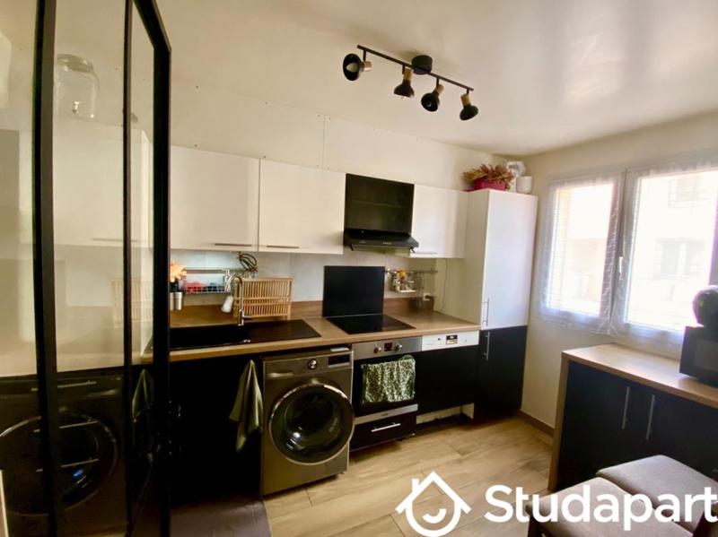 Chambre - 12 m² - 1 pièce