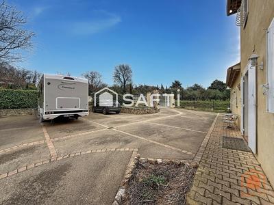 Villa - 140 m² - 4 pièces