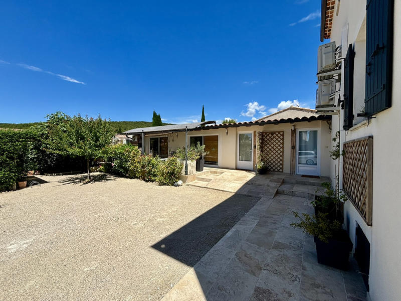 Villa - 190 m² - 7 pièces