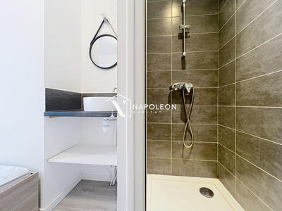 Maison - 144 m² - 10 pièces