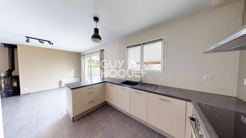 Maison - 88 m² - 4 pièces