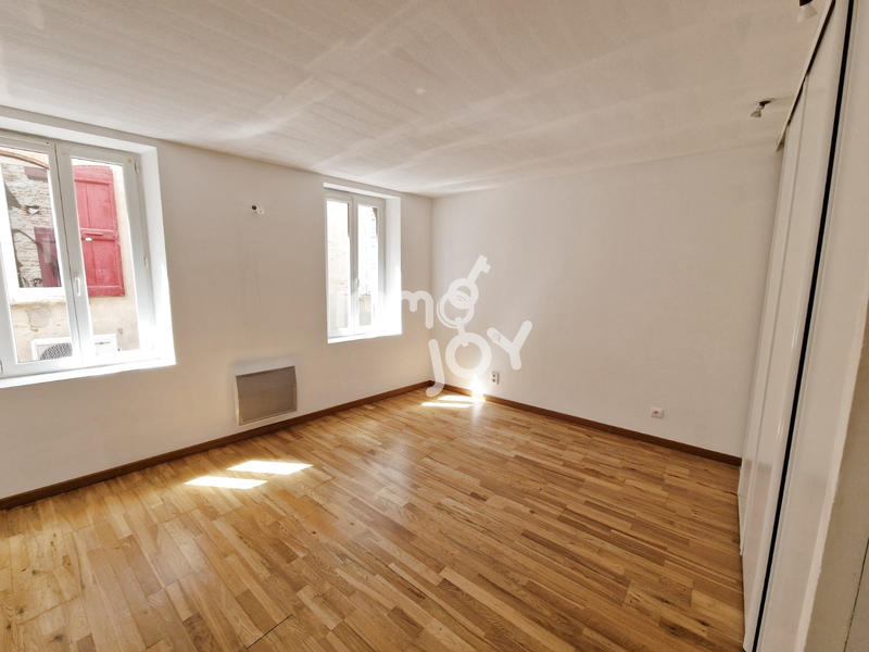 Maison - 159 m² - 5 pièces
