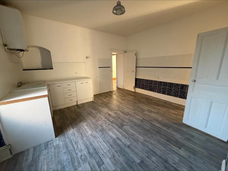Appartement - 77 m² - 3 pièces