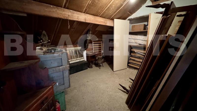 Maison - 139 m² - 7 pièces