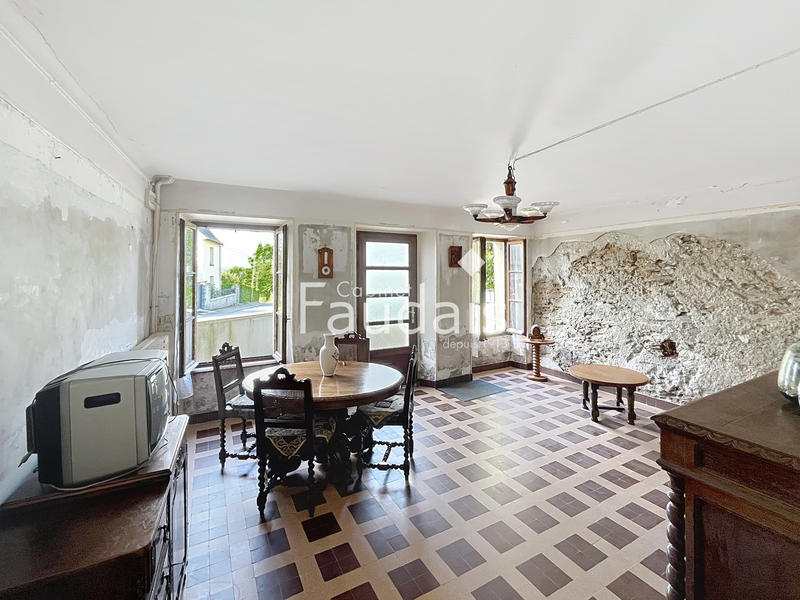 Maison - 155 m² - 6 pièces