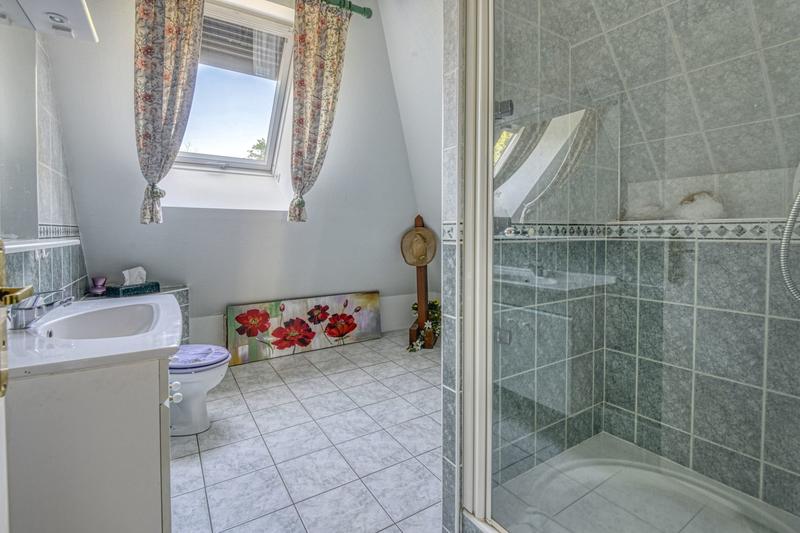 Maison - 270 m² - 7 pièces