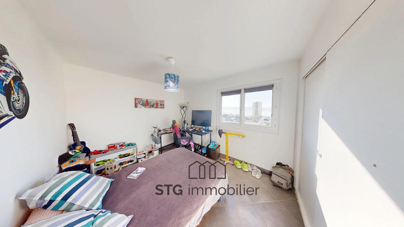 Appartement - 75 m² - 4 pièces