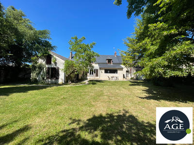 Maison - 194 m² - 10 pièces