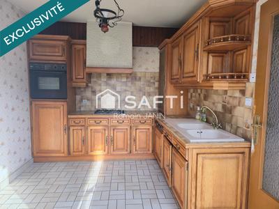 Maison - 108 m² - 5 pièces