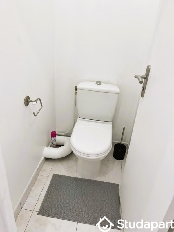 Chambre - 12 m² - 1 pièce