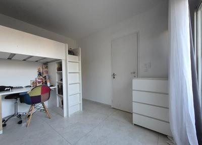 Maison - 111 m² - 6 pièces