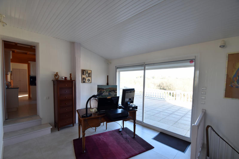 Viager - Maison - 200 m² - 6 pièces