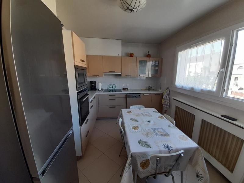 Immeuble - 279 m² - 12 pièces