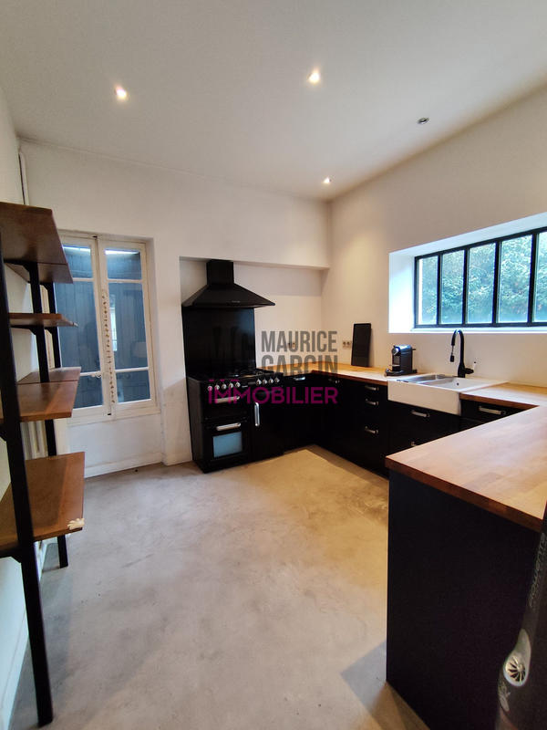 Maison ancienne - 111 m² - 4 pièces