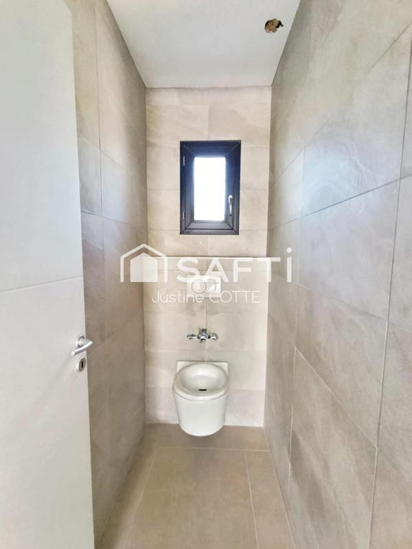 Maison - 100 m² - 4 pièces