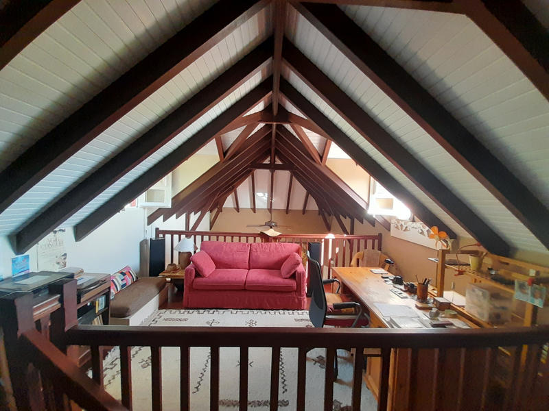 Maison - 240 m² - 9 pièces