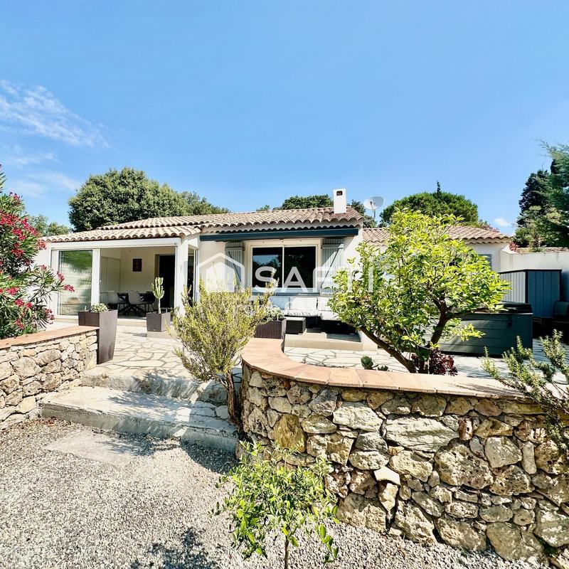 Maison - 95 m² - 4 pièces