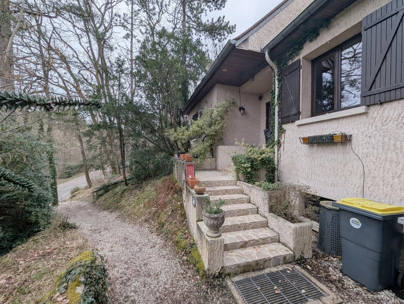 Maison - 191 m² - 10 pièces