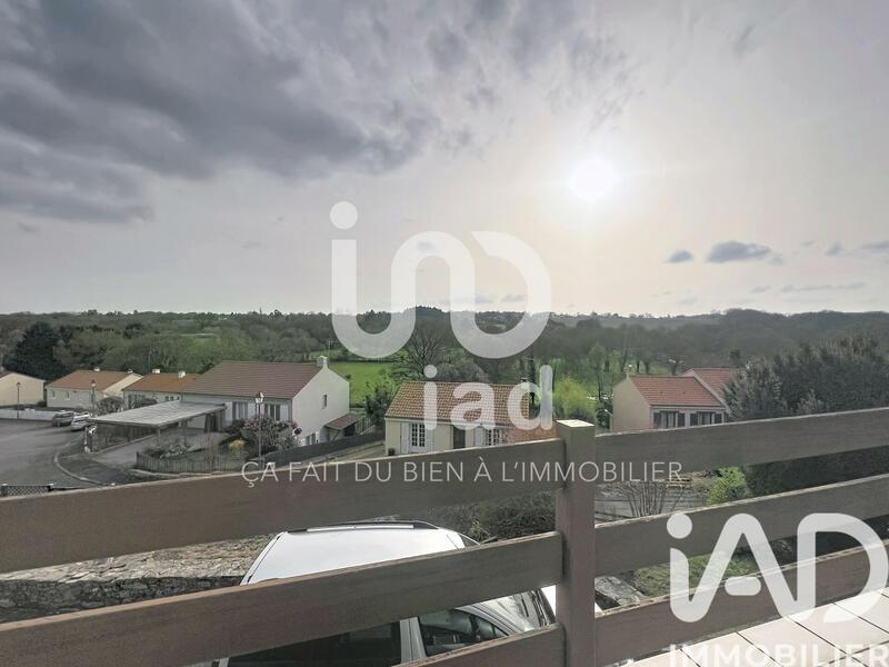 Maison - 169 m² - 6 pièces